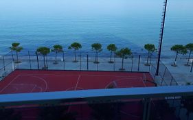Asta Apartments Free Private Parking